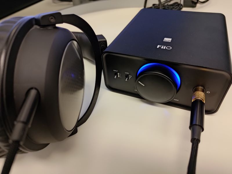 Fiio K5 Pro playing CD quality music